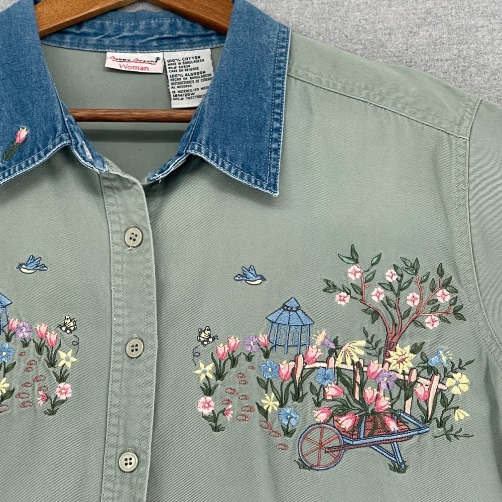 VTG Bobbie Brooks Woman Sage Green Embroidered Garden Shirt Denim Collar 18W/20W